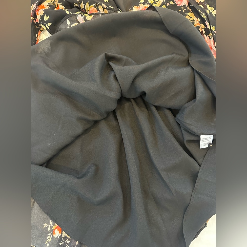 Yumi Kim Samba Ruffle Dress in Flirty Floral Black - Picture 9 of 12